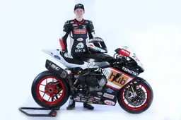 BSB: Pornhub sponsorizza un team MV Agusta del British Supersport