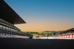 Superbike, a Portimao si correrà all'ora di cena: i dettagli del programma