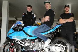 Linfoot, Rogers, Jones: tris PR Racing per il British Superbike 2022