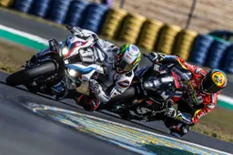 Pré-Test 24h Le Mans con BMW Motorrad EWC al top