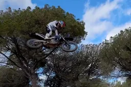 Superbike: Jonathan Rea è già in azione, vecchio amore Motocross (video)