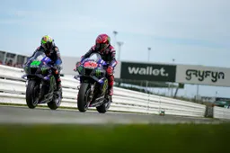 Mai successo: solo due piloti in MotoGP, Yamaha ridotta ai minimi termini