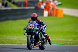 MotoGP Mugello: missile Quartararo, pole e record! Scintille Viñales-Márquez