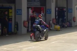 MotoGP India, Prove 1: Bezzecchi davanti, Quartararo doppio guaio