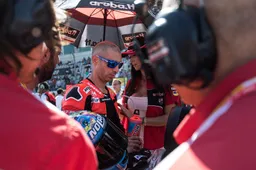 Superbike: Marco Melandri, l'appiedamento adesso è un problema