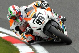 BSB Oulton Park Gara 3: Shane Byrne torna alla vittoria