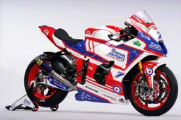 Kawasaki del BSB di Ryan Vickers con i colori della RAF