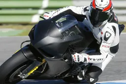 MotoGP: Randy De Puniet con la Aprilia RSV4 "CRT" a Jerez