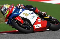 Moto2: SAG con Ratthapark Wilairot e Santiago Hernandez