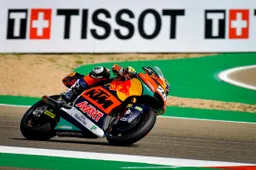 Moto2 Aragón, Prove 3: Raúl Fernández al top con una mano sola