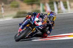 Superbike, Razgatlioglu avvisa Bautista: in Argentina sogna il triplete