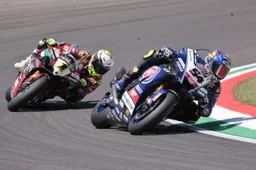 Superbike, Razgatlioglu impotente contro Bautista: "La solita strategia"