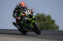 Superbike Portimao: Jonathan Rea domina gara 1, Marco Melandri non basta