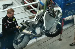 Superbike Monza: Jonathan Rea, che caduta!