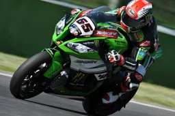 Superbike Portimao Gara 1: Jonathan Rea non si batte