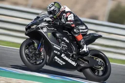 Superbike, Jonathan Rea: "Importante capire il comportamento del motore"