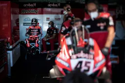 Superbike, Scott Redding: "Voglio tenere vivo il campionato"