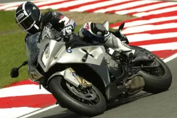 BSB: arriva la BMW nella classe Evo con Steve Brogan