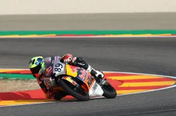 Red Bull Rookies Cup: Pole di Uriarte nel round finale ad Aragón