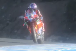 Superbike Jerez Prove 2: Rinaldi il colpaccio,  Bulega e Petrux inseguono