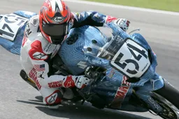 AMA Superbike: Roger Hayden firma con Yoshimura Suzuki