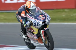 Red Bull Rookies Cup Assen Qualifiche: pole Bendsneyder, Pagliani e Manzi in prima fila