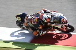 Red Bull Rookies Cup: Yuki Kunii scatta dalla pole al Mugello