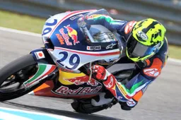 Red Bull Rookies Cup Jerez Gara 2: vittoria italiana con Enea Bastianini, 3° Stefano Manzi