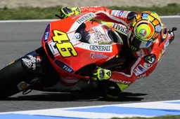 MotoGP: Rossi-Stoner, il dialogo ai box post-gara di Jerez