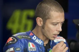 Incidente Valentino Rossi, Yamaha conferma frattura di tibia e perone