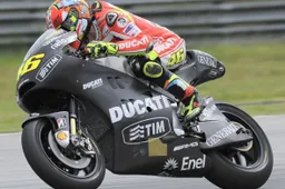 MotoGP: Filippo Preziosi "La GP12 è una 1000, angolo a V di 90°"