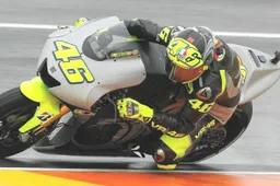 Valentino Rossi in Yamaha, il video di "Bentornato a casa!"