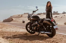 Royal Enfield, vieni a provare la Super Meteor 650 in concessionaria