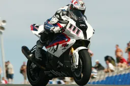 Superbike: la BMW fa un bilancio della stagione 2009