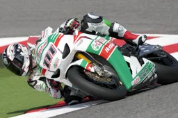 Superbike: Castrol Honda per il Nurburgring recupera i piloti titolari