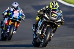 British Superbike 2023 apertissimo: tensione in Gara 1 a Brands Hatch, vince Ryde