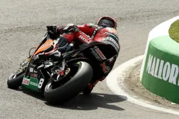 BSB Mallory Park Qualifiche: Ryuichi Kiyonari in pole