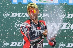 Simone Saltarelli a casa dopo l'incidente "Ho voglia di tornare in sella!"