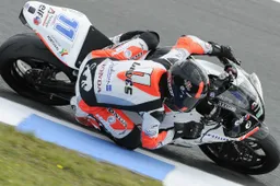 Supersport Donington Prove Libere 1: Lowes davanti a Scassa