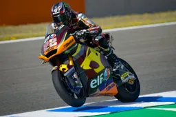 Moto2 GP Jerez, Prove 2: Sam Lowes è il migliore del venerdì