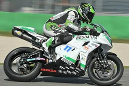 Supersport Assen Qualifiche 2: Lowes conserva la pole