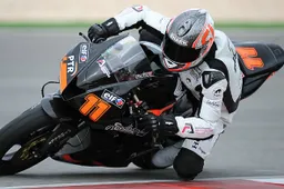 Supersport: a Portimao Lowes davanti a Ellison e Scassa