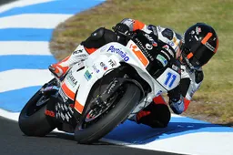 Supersport Phillip Island Warm Up: svetta Lowes, cade Foret