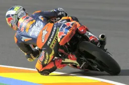 Moto3 Valencia Warm Up: Sandro Cortese il più veloce
