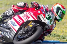 Superbike: Test Jerez, Giugliano il più veloce nel 1° giorno