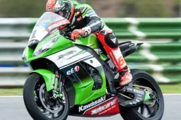 Superbike: Test a Jerez con la pioggia, caduta per Melandri