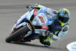 Superbike: 1° giorno di Test, Lowes leader, cade Giugliano