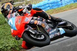 Scarborough Gold Cup: le gare del sabato, Farquhar grande protagonista