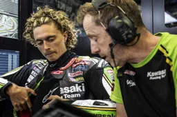 Superbike: Axel Bassani test caldissimo, la Kawasaki non molla