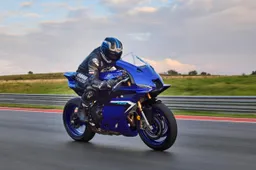 Yamaha R9 la tre cilindri progettata per diventare padrona Supersport